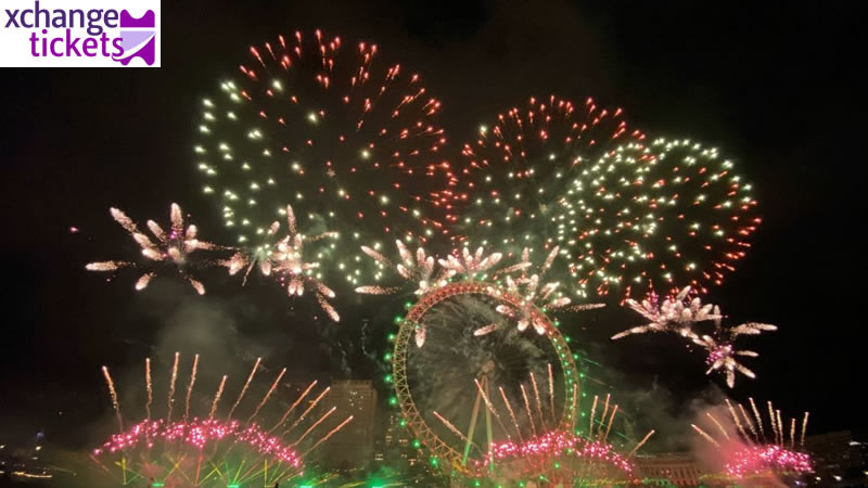 Fireworks Dinner Experiences
